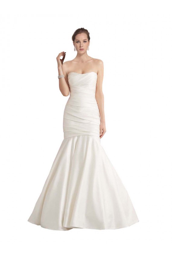 Cheap Strapless Mermaid Ruched Satin Beach Wedding Dress with Low Back Canada
