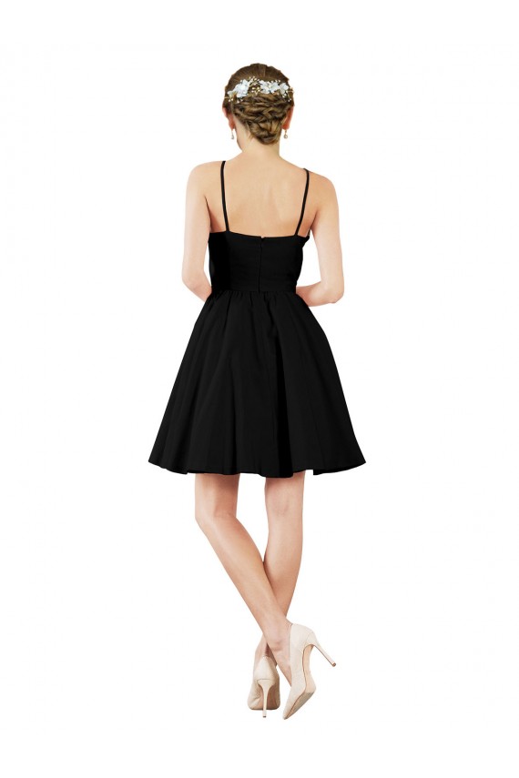 Cheap Halter Neck Short Knee Length Satin Cocktail Bridesmaid Dress Canada