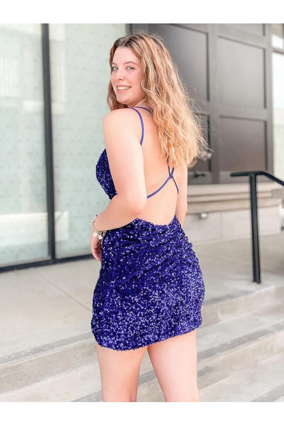 Cheap Sleeveless Short Velvet Sequin V-Neck Homecoming Dress / Prom Dress Canada