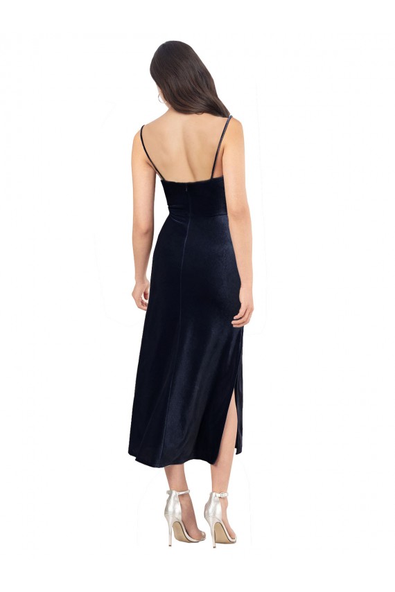 Cheap Midi Cocktail Length Formal Velvet Bridesmaid Dress / Prom Dress with Cowl Neck and Spaghetti Straps Canada